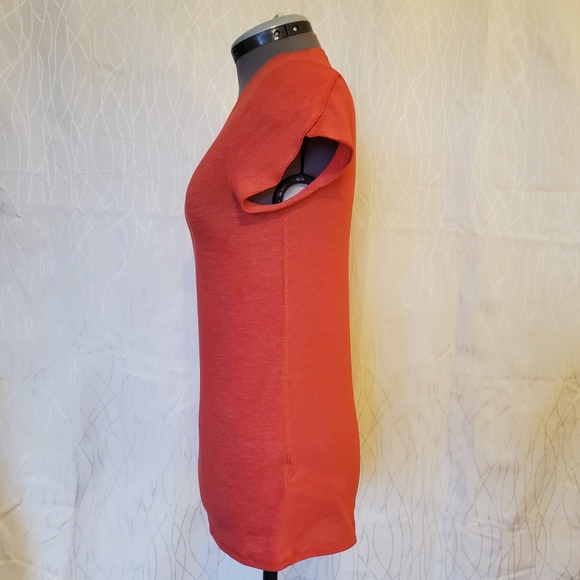 Patagonia Ruffle Sleeve Tshirt size xs - Picture 4 of 7